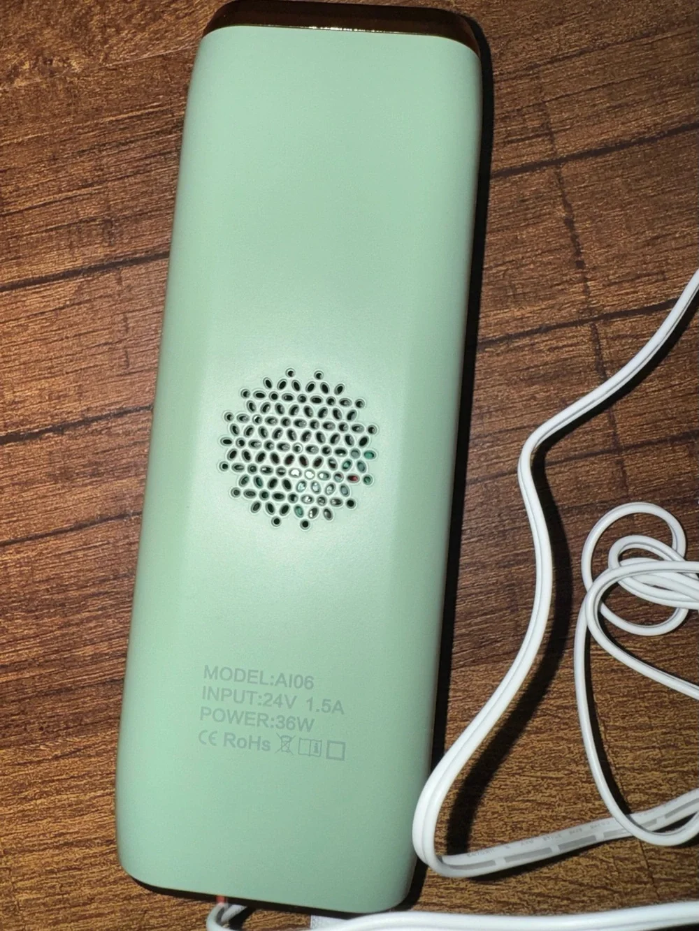 Mint Corded Portable Electronic Grooming Device